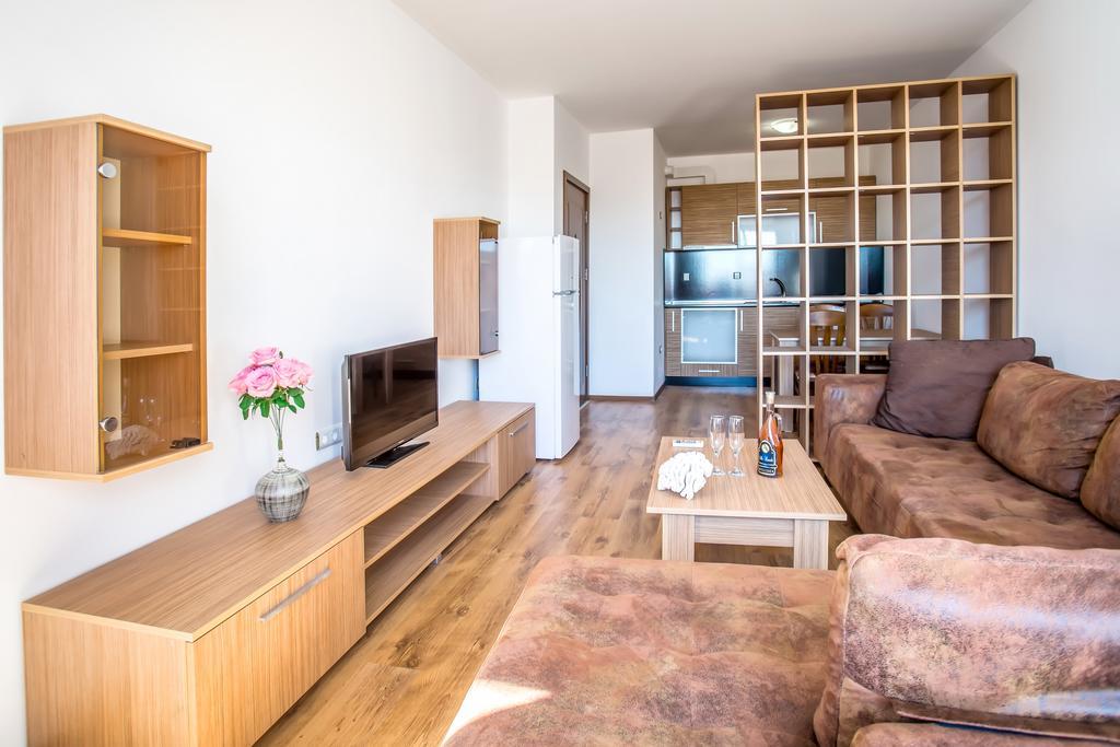Апартамент За Гости Villa Ravda Luaran gambar